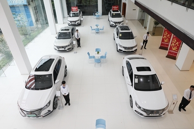 苏州华成荣威新能源汽车4S店正式营业，开启绿色出行新篇章